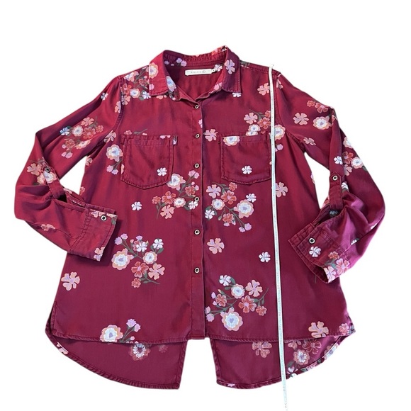 Billy T Women’s Maroon Floral Button Down Shirt Size Medium - Picture 9 of 9